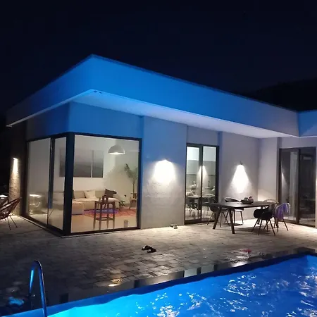 Villa Rezidenca - Cape Of Rodon Durres